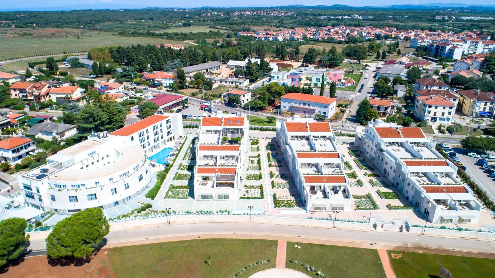 The Garden Palace Umag By Locap Group Kültér fotó